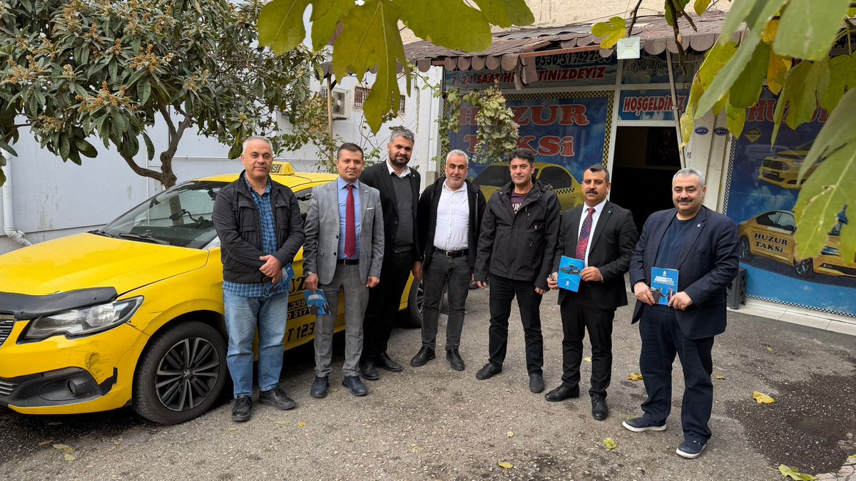 gazianteptedeva's tweet image. Şehitkamil İlçe başkanımız Bekir Saltan,
Şahinbey ilçe başkanımız Mehmet Bozkurt ve il yönetimimizin katılımı ile Şahinbey ilçemizdeki taksi duraklarını ziyaret edip Genel Başkanımız sayın Ali Babacan’ın selamlarını ilettik

📍Huzur Taksi
📍Yeditepe Taksi
📍Üniversite Taksi
🚕 🚖