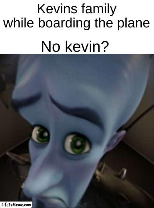 Lifeismeme_com's tweet image. Home Alone - #Memes #memedaily #Justforfun #Funny #Jokes #lol