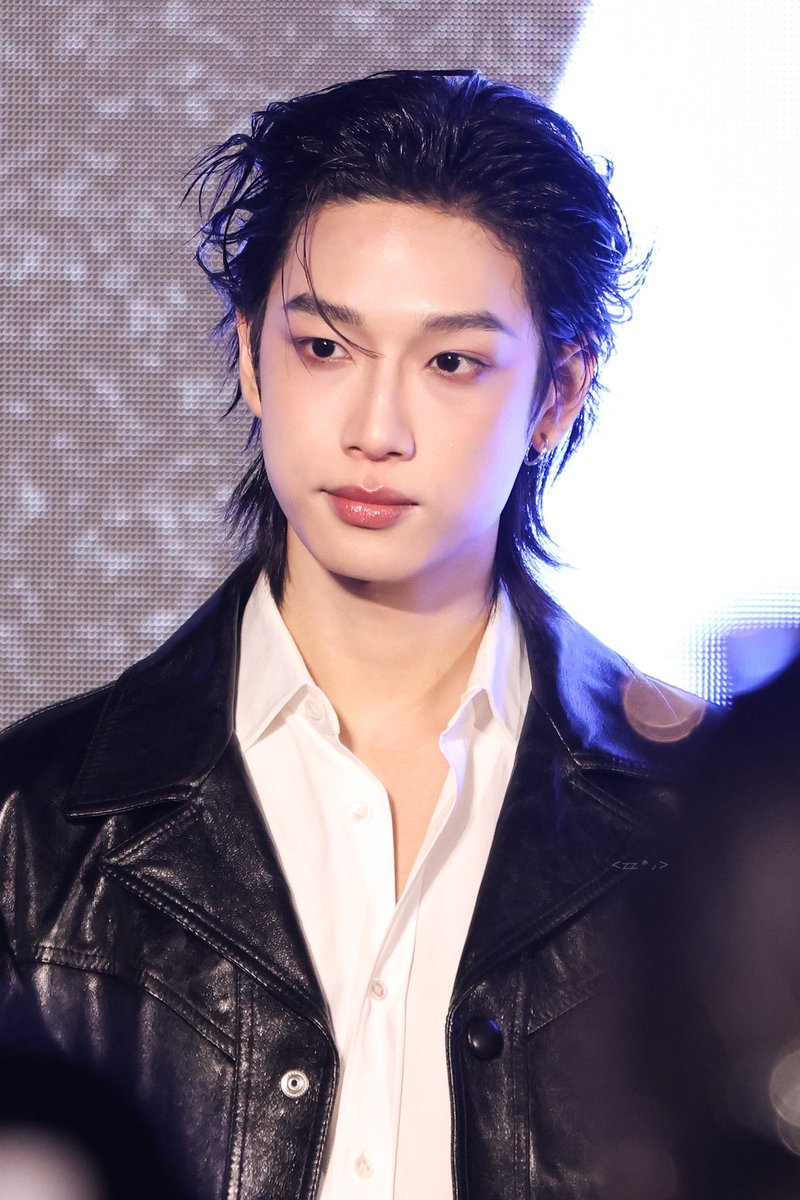 spikpass_v's tweet image. เชื่อแหละว่าเป็นคนที่ปรับลุ๊คนิดๆ หน่อยๆ แล้วเปลี่ยนจริง อินเนอร์ดีมากอะ
 #NEXnattakit