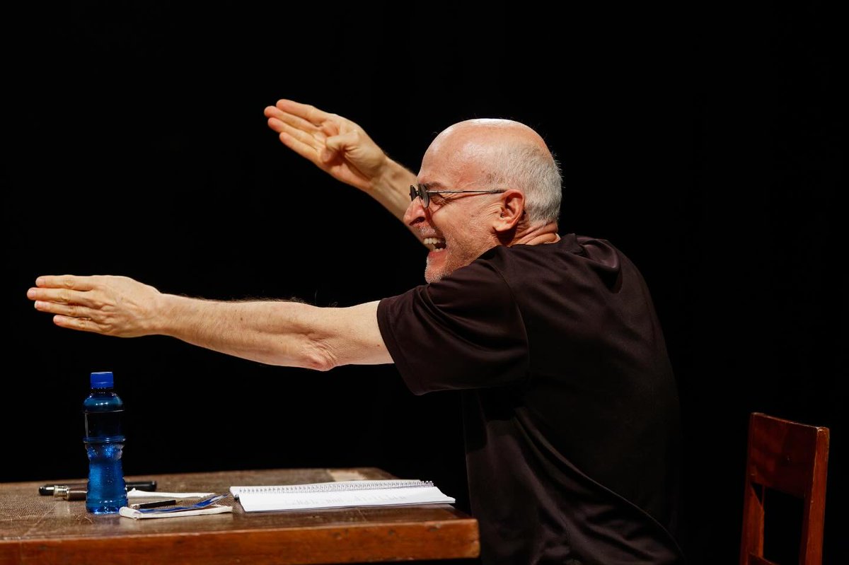 HOY JUEVES A LAS 7PM
en <a href="/trasnochocult/">Trasnocho Cultural</a>

EL BESO de Ger Thijs

Julie Restifo y Luigi Sciamanna 
Dirección: Sara Valero Zelwer 

Entrada $15
🩷Lectura dramatizada a beneficio de SENOSAYUDA🩷

Coproducción del Centro TET y FUENTE con el apoyo de la Embajada de los Países Bajos.