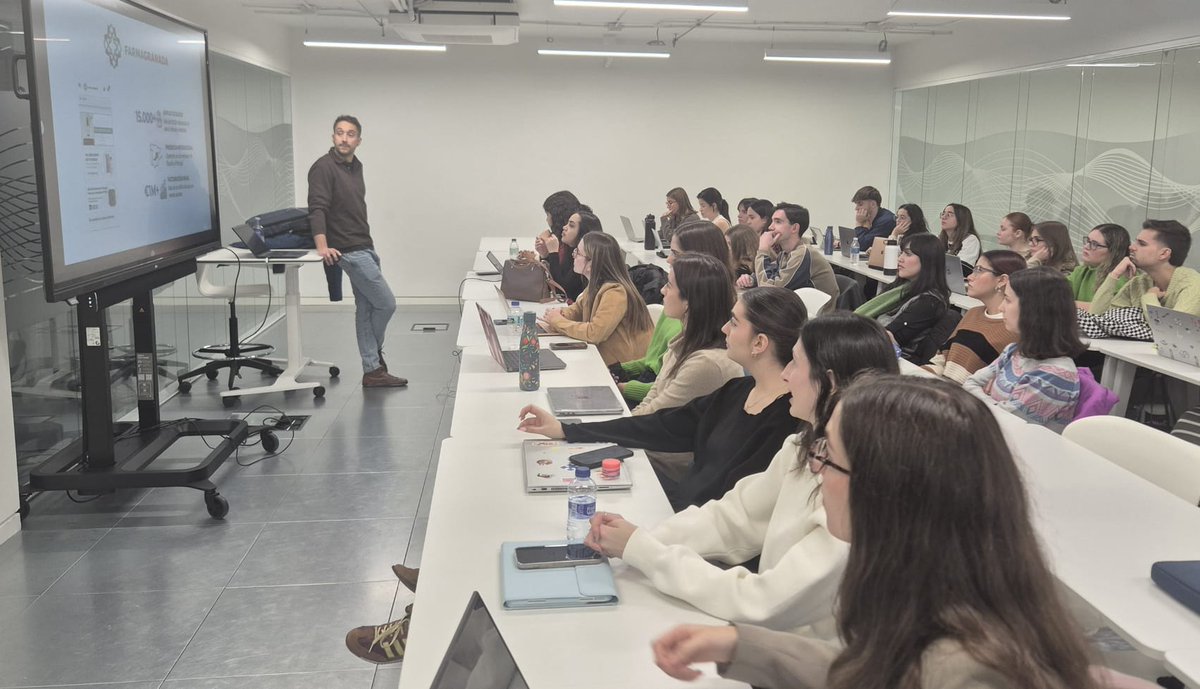 Esta semana hemos recibido la visita de Manuel López Peñas, Co- Founder &amp; SEO de Mugarriak

Nuestros alumnos del Máster en Marketing Digital, Comunicación y Redes Sociales han podido aprender y conocer más sobre este apasionante sector de primera mano.

¡Muchas gracias Manuel!