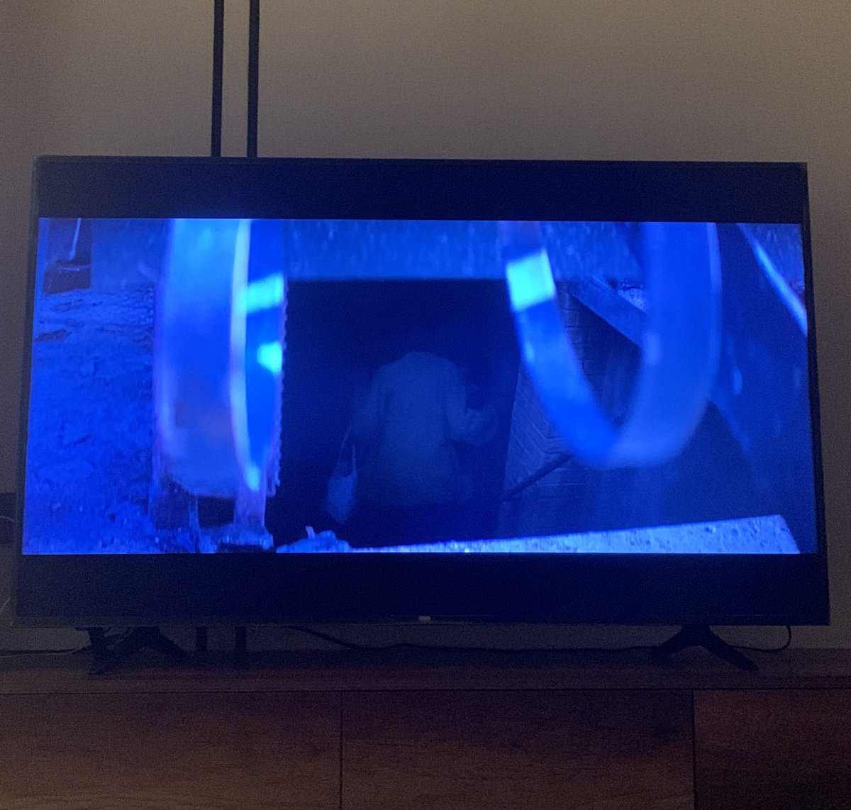 ahymomo's tweet photo. Watching A QUIET PLACE DAY ONE alone is nakakastress reliver😌pwede kang sumigaw at magtawag ng mama😌🤣

#NETFLIX #aquietplacedayone https://t.co/rdl2wgEiVD