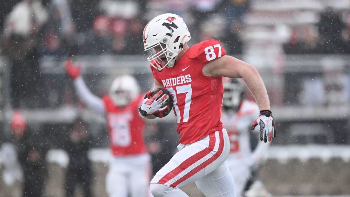 ryanfarrell23's tweet image. Blessed to receive an offer from Northwestern College‼️ @CoachGregWill @nwc_fb @westpasports @AllStatePreps