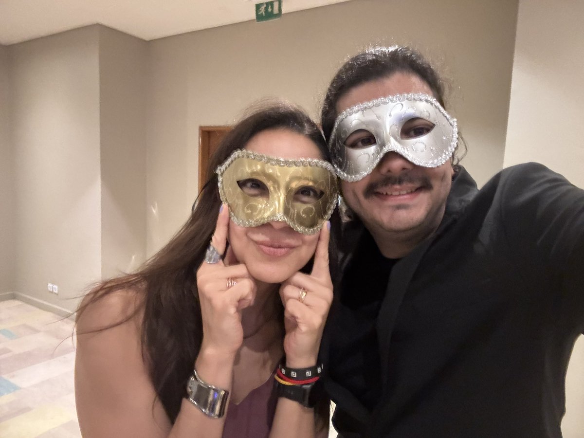 Me and <a href="/lobaestrangeira/">Renata Rodrigues</a>, the Brazilian prom queen and king of the #BtrustGalaDinner.