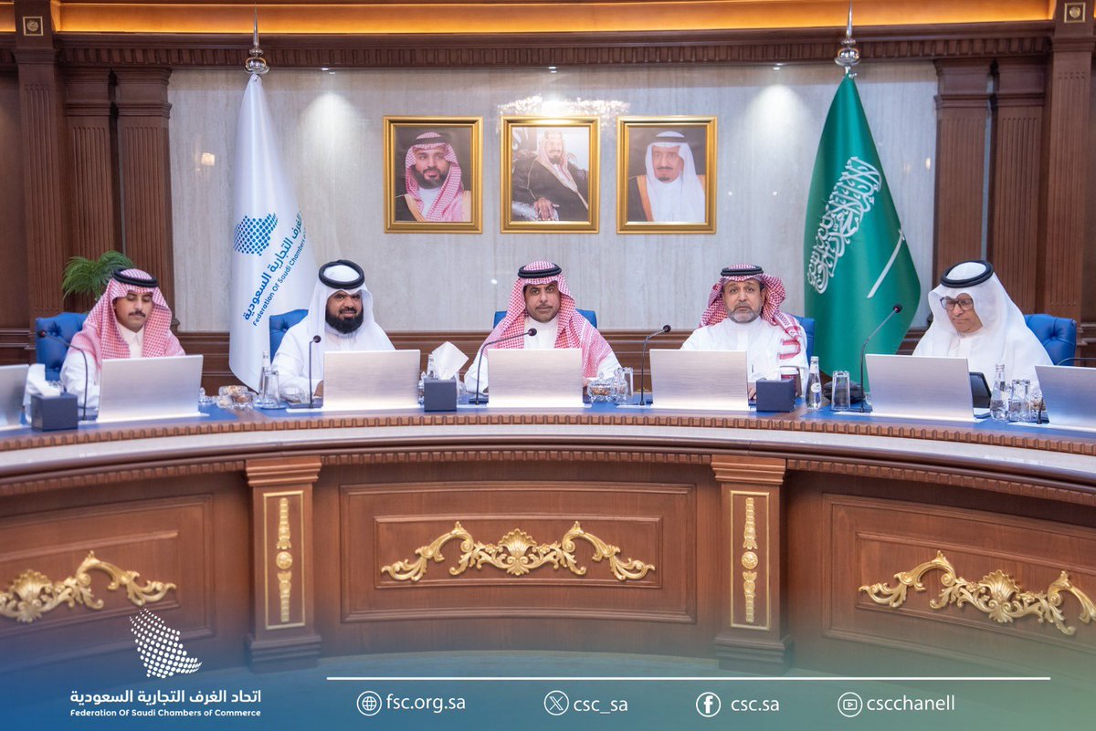 مجلس الأعمال السعودي الصومالي برئاسة د.فيصل البقمي
يناقش إعداد خطة عمل استراتيجية، وتعزيز التعاون الثنائي، وتنظيم ملتقى اقتصادي مشترك ،
والتسهيلات المقدمة للمستثمرين السعوديين  في الصومال و ملف العمالة المنزلية
#اتحاد_الغرف_السعودية