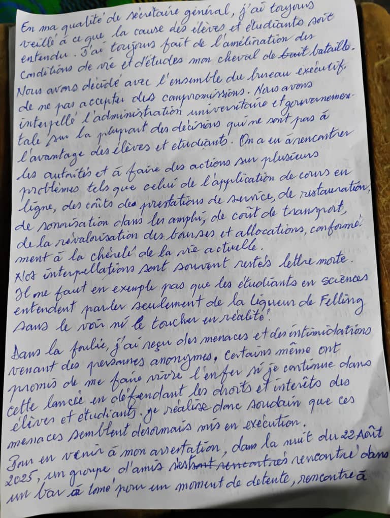 flore_monteau's tweet photo. #Togo "Je n’ai fait que clamer tout haut ce que tous, vous pensiez tout bas." Arrêté depuis 3 mois, Abel, étudiant, écrit depuis sa cellule et dénonce une "injustice". Il risque 20 ans de prison pour avoir appelé à plus de démocratie et "de meilleures conditions de vie" https://t.co/sfxUjK6Ivx