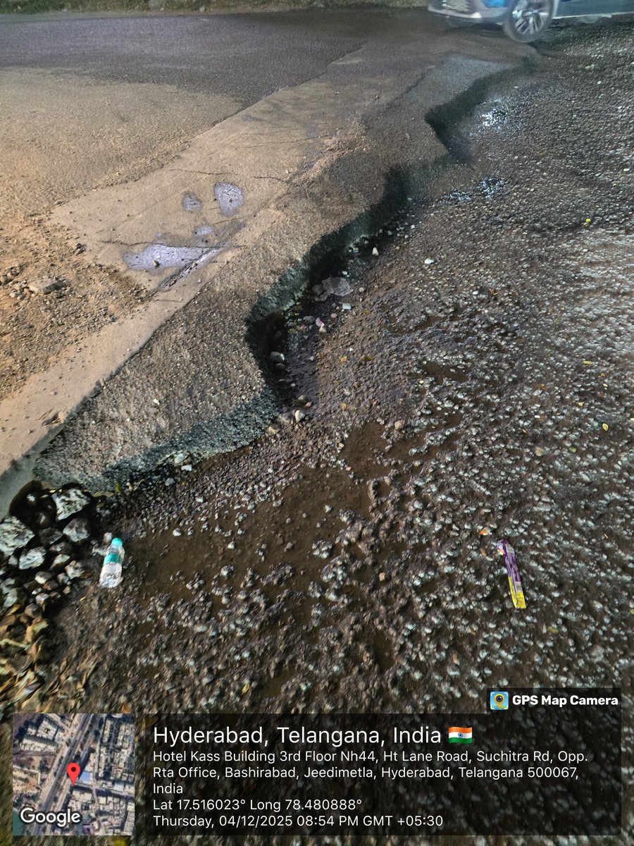 FIXHYDROADS's tweet photo. Dear @GHMCOnline @wardno_133ALWAL @CommissionrGHMC
This road joint at the start of Alwal High Tension road is dangerously uneven. The height difference is so high that my car bumper hit the ground today.
Please get this fixed immediately.
📍 Location attached in Video
#FixRoads #Hyderabad