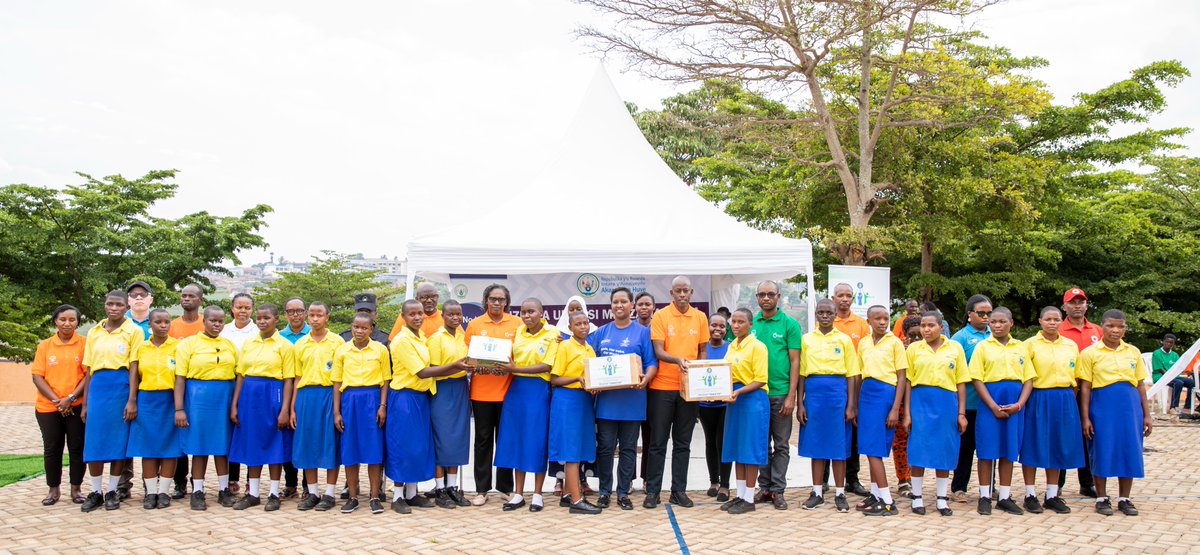 RwandaDeafwomen's tweet photo. Celebrating #IDPD2025 with impact and unity!

In proud partnership with @HuyeDistrict and all committed stakeholders, we successfully concluded a week-long awareness campaign, emphasizing that truly inclusive services must fully integrate Rwanda Sign Language in every sector. https://t.co/gqKWErwJ9S