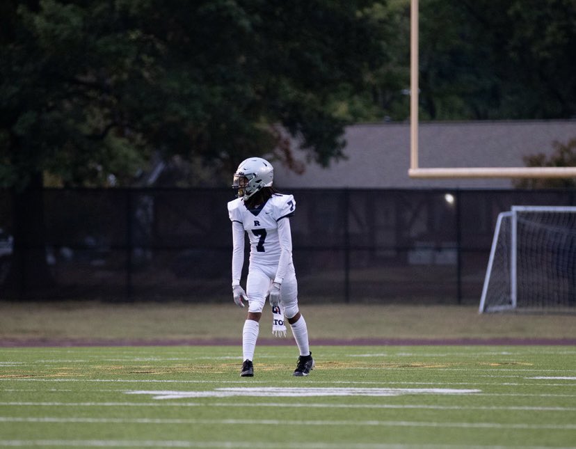 QB,WR,S,FS

Offense 
Passing: (C - 10)(Att - 14 )(yds - 192)(Avg - 19.2)(4TD)
Rushing: (car - 15) (yds - 59) (avg - 3.9)
Receiving: (Rec - 19) (yds - 180)
 (Avg - 9.5) ( 1 TD)
Total yards 
(Rush - 59) (pass - 192) (Rec - 205)(total - 456)