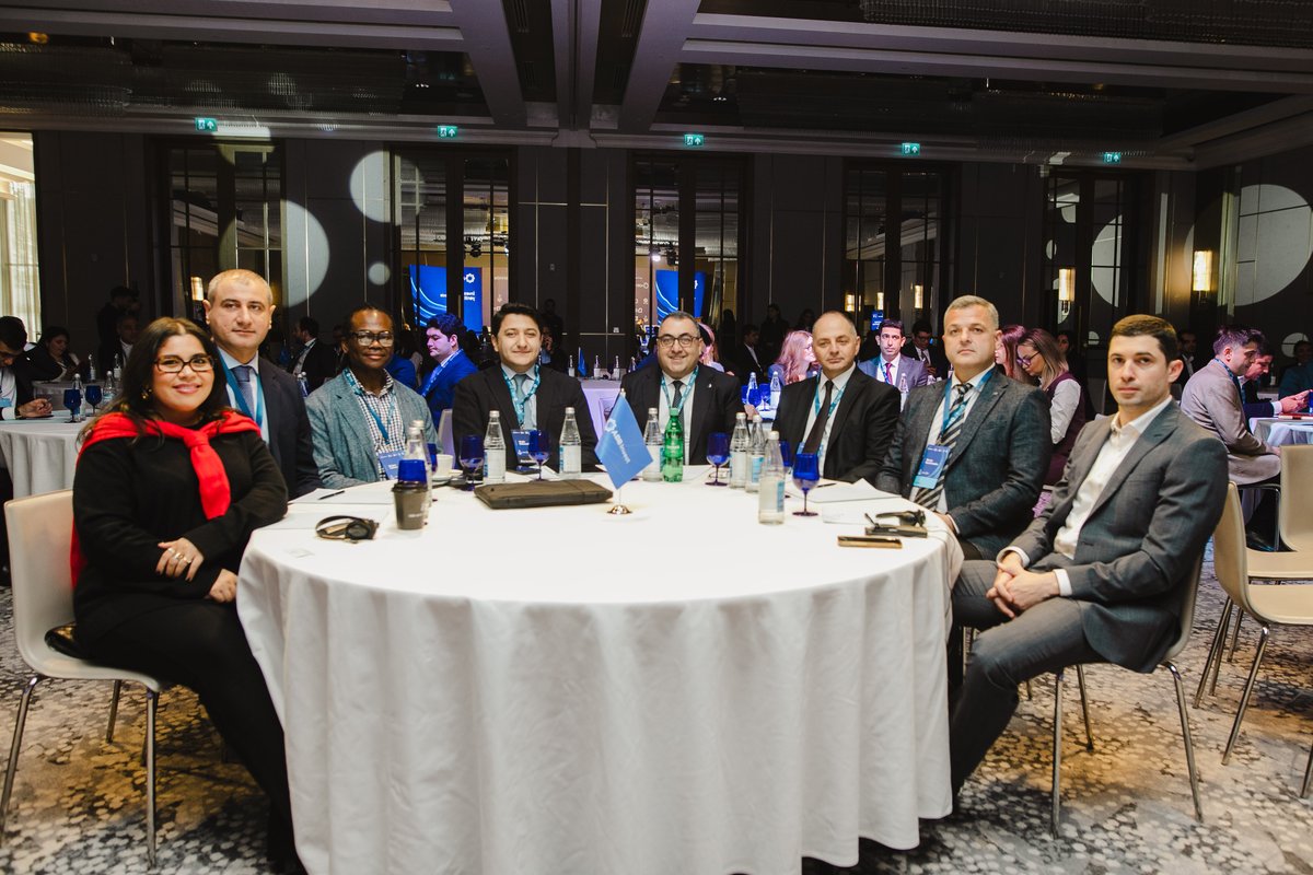 DriveWealth tweet media