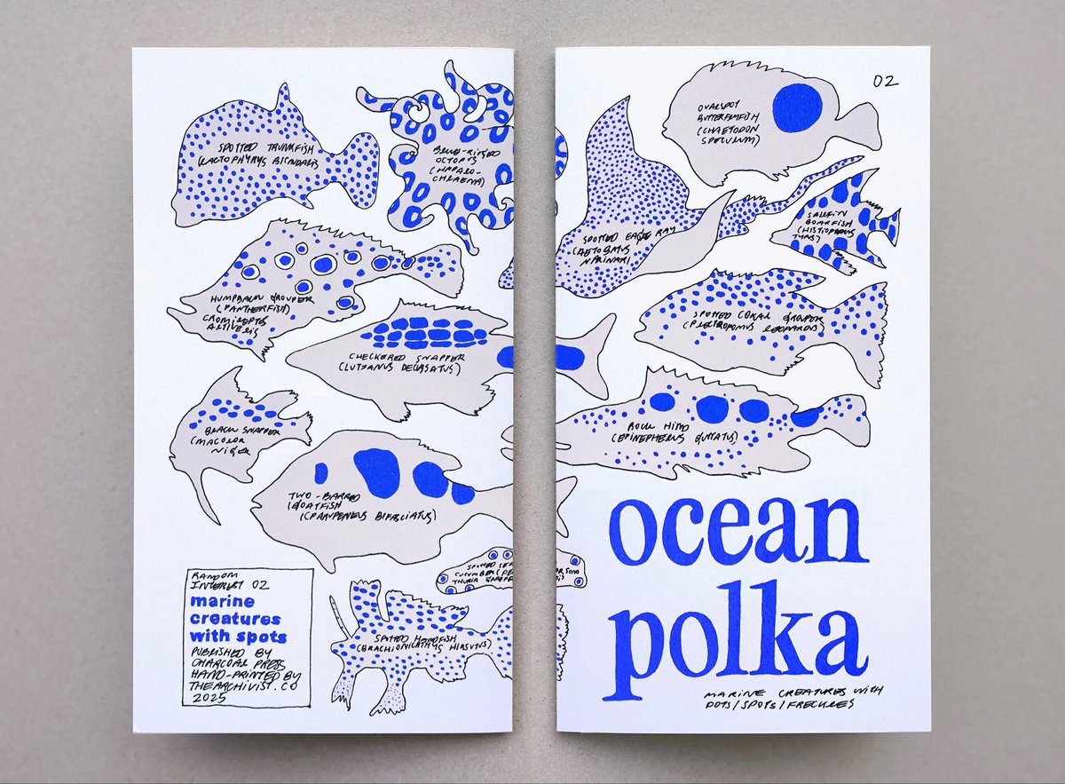 nneneiie's tweet image. ซีนเล่มล่าสุดเกี่ยวกับปลาลายจุด เป็นงานพิมพ์สกรีนปริ้นท์ ตั้งแต่ทำมา ชอบเล่มนี้ที่สุดเพราะสีหลังพิมพ์ได้ดั่งใจเหมือนที่เห็นในคอม 
ทุกอย่างเริ่มจากดูสารคดีเกี่ยวกับปลาไหลสวนลายจุด เลยอยากจะทำงานใหม่เกี่ยวกับสัตว์ทะเล

สามารถมาดูของจริงได้ในงาน BKKABF ศ/ส/อนี้ที่ BACC เข้าฟรีค่ะ