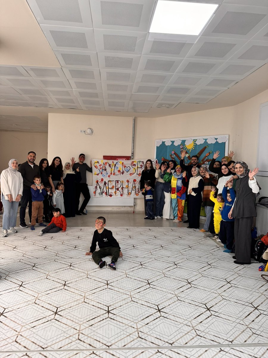 saityildirimerz's tweet photo. 3 Aralık Dünya engelliler günü kapsamında Iğdır Karabağ Özel Eğitim İlkokulu’nda; Iğdır Üniversitesi Sosyal Arabuluculuk Koordinatörlüğü, Sağlık Bilimleri Fakültesi ve Iğdır İl Milli Eğitim Müdürlüğü koordinasyonunda öğrencilerimizle birlikte özel çocuklarımız ile buluştuk. https://t.co/LgBcYQiO3l