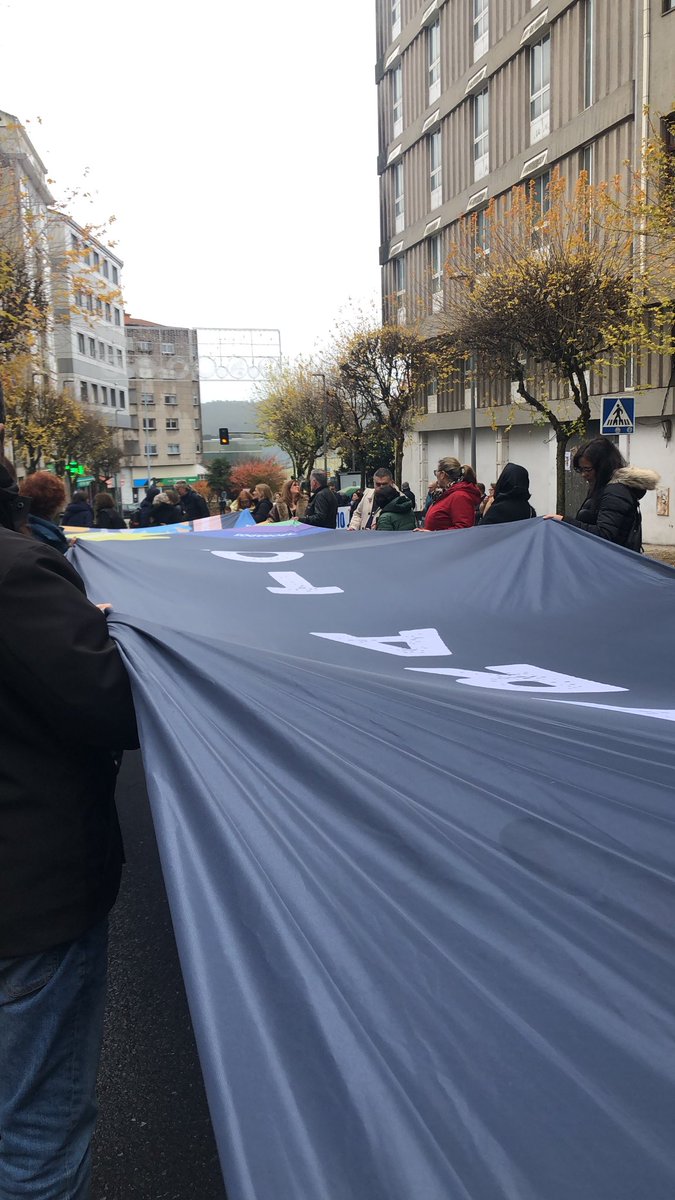 El Tifo ha llegado a Santiago para acompañarnos en nuestras reivindicaciones 
#PasarelaAlReta1x1yTodosYa <a href="/mareanegra2023/">PLATAFORMA MAREA NEGRA JURIDICA</a>