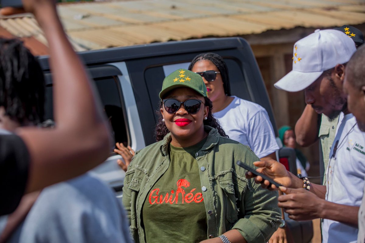 Bonjour ZALY de mon coeur ♥️
On va BÂTIR ENSEMBLE

𝐄.𝐊