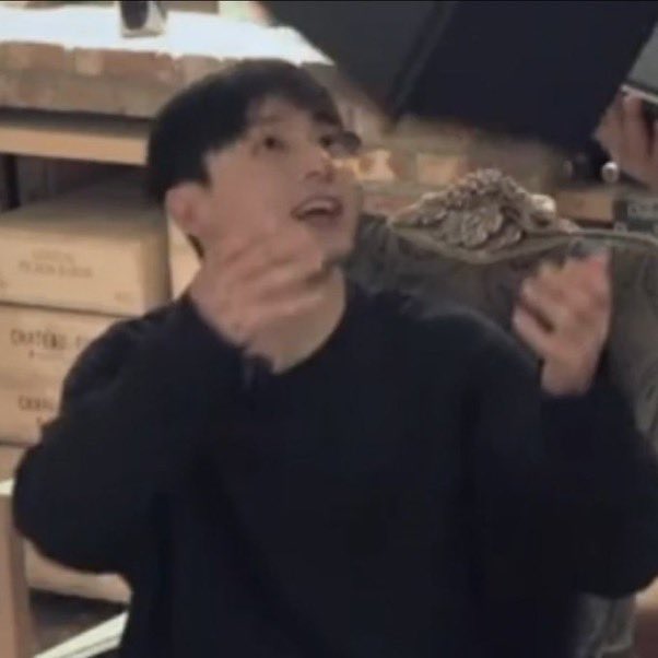 koogifs's tweet image. puppie :(