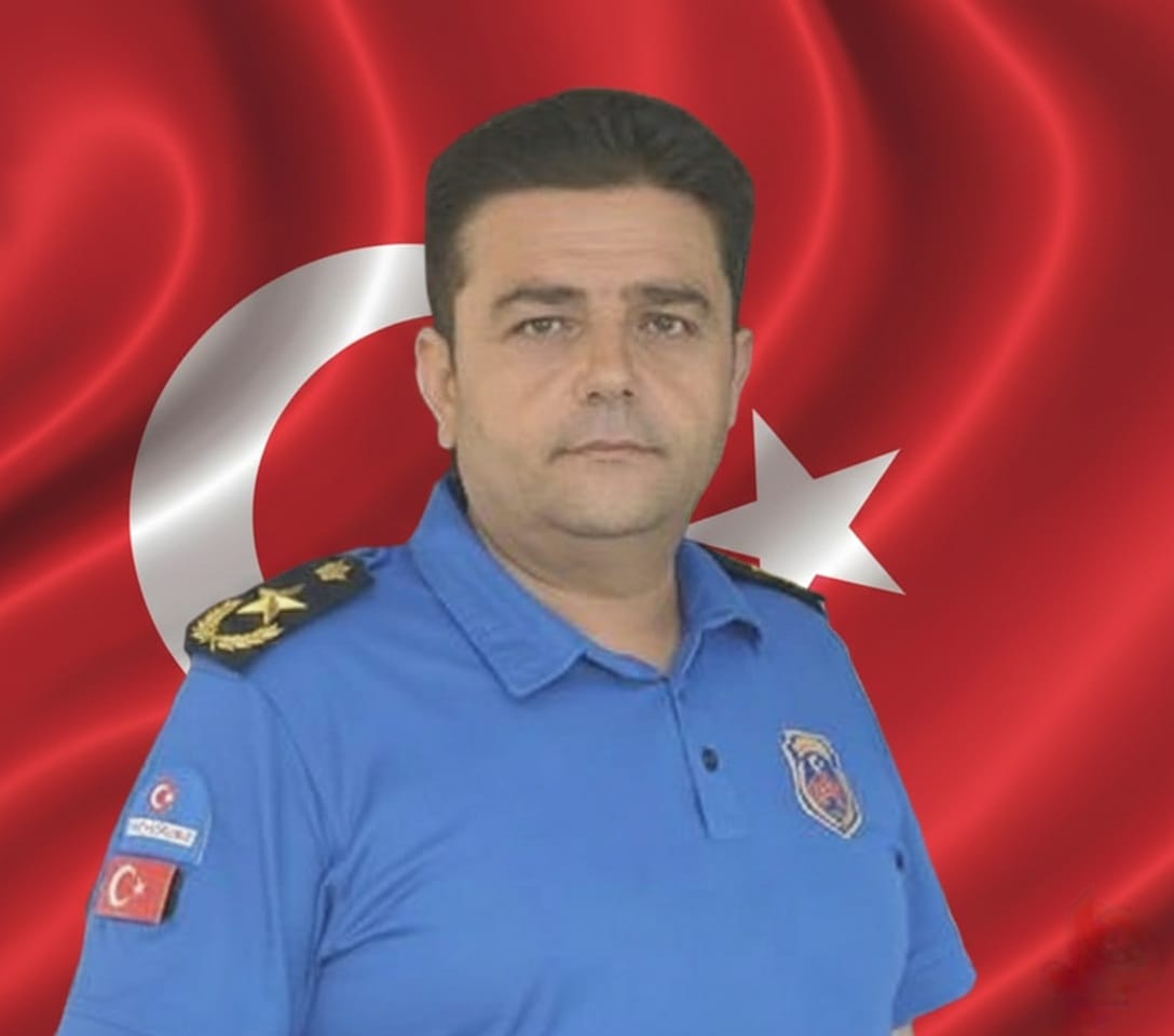 Ceza infaz kurumlarında güvenliği sağlayıp, genel işleyişi takip eden, hükümlü tutuklularla birebir muhattap olarak sorun ve talepleri çözen, İnfaz Koruma Başmemurları 2. Müdürlük Sınavına direkt girebilme ve maaşlarında iyileştirme yapılmasını bekliyor.🇹🇷
<a href="/YavuzEnis/">Enis Yavuz Yıldırım</a> <a href="/fserkang/">Fatih Serkan GÜNAYDIN</a>