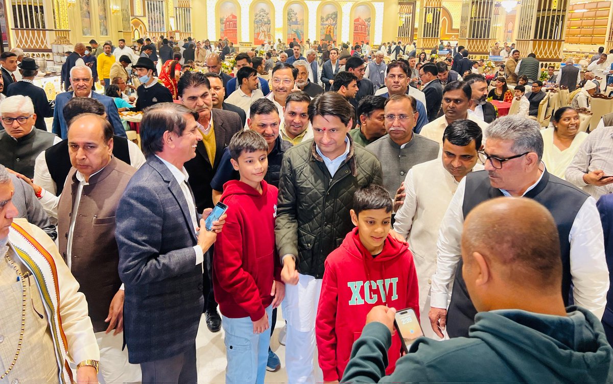 आज रोहतक में पूर्व विधायक <a href="/GangoliMla/">Subhash Gangoli MLA</a> जी के सुपुत्र हिमांशु के विवाह समारोह और गांव भापड़ौदा (झज्जर) में रोहतक शहर कांग्रेस जिलाध्यक्ष कुलदीप KD जी के सम्मान में आयोजित स्वागत समारोह में।