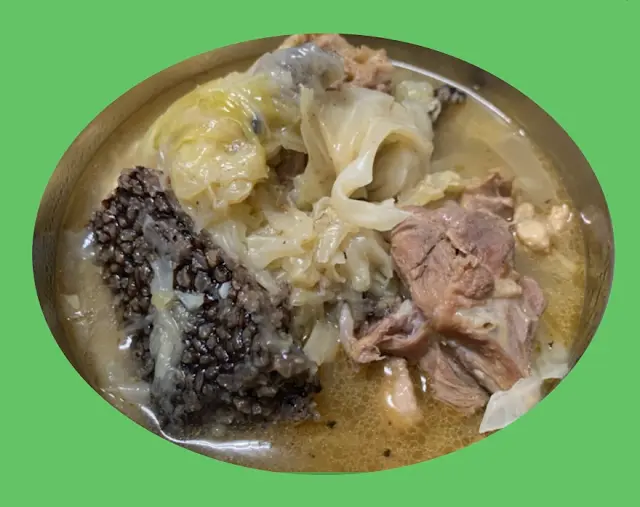 嘿嘿～這麼冷的天氣就要吃人類世界的薑母鴨鴨對吧～(⁎⁍̴̛ᴗ⁍̴̛⁎)

給搭家ㄆㄧˇ胖（聞香）一下(●°u°●)​ 」

各位鱷靈們最近氣溫多變化，請小心不要感冒了唷!! \(*¯︶¯*)/