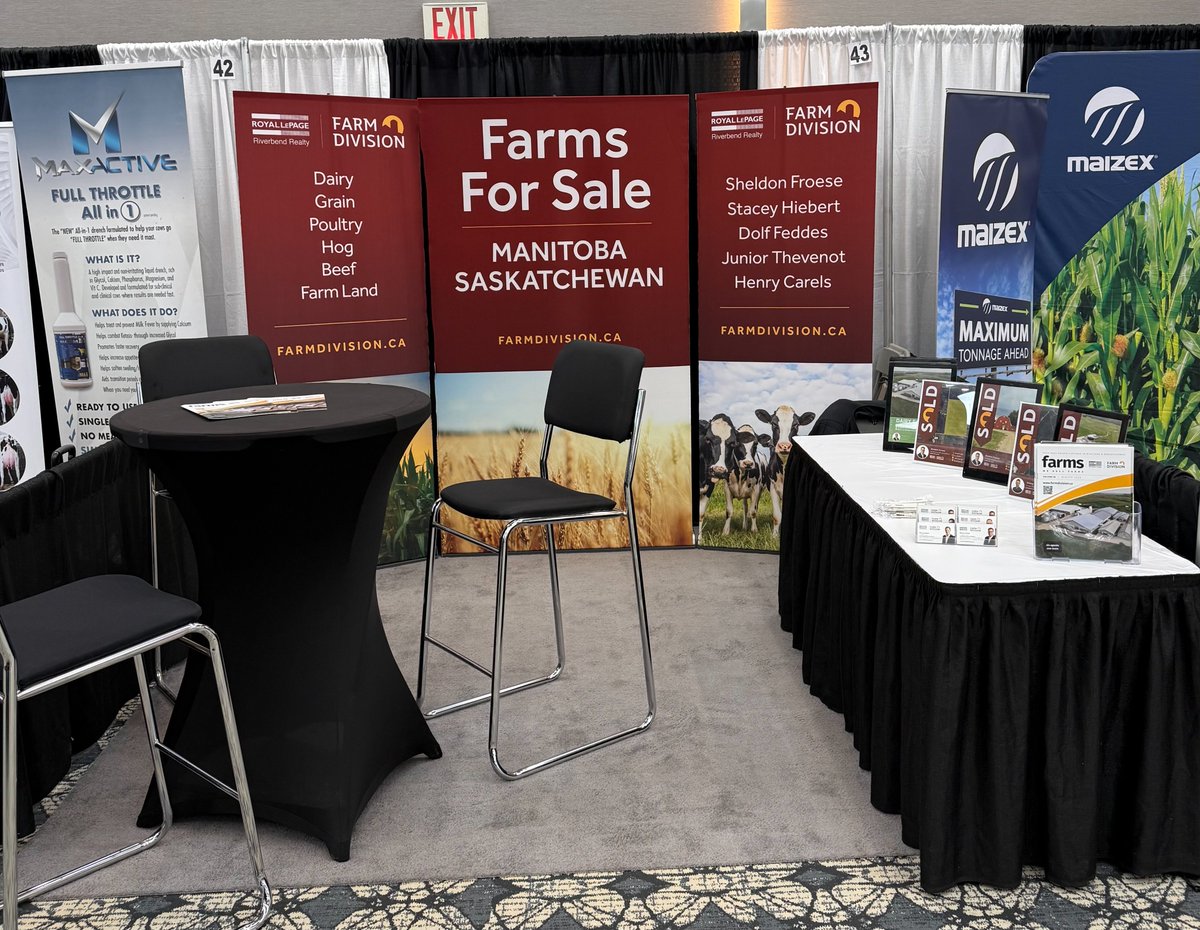 We are at the Dairy Farmers of Manitoba Conference at the Victoria Inn! Stop by to say 'hi!'
#yourfarmteam #dairyconference2025  @manitoba_dairy