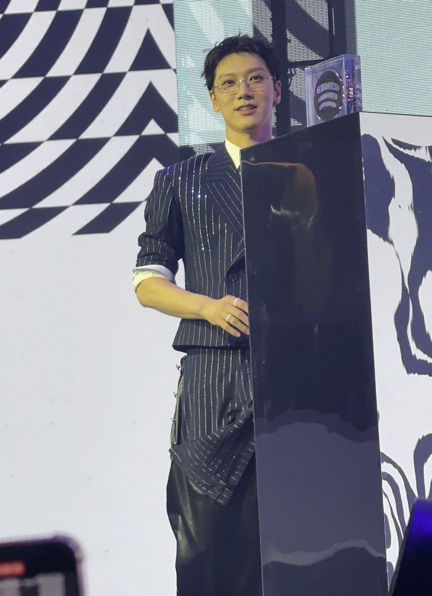 10ˡᵉᵉ²⁷🐈 #SO10³ 🎯 tweet media