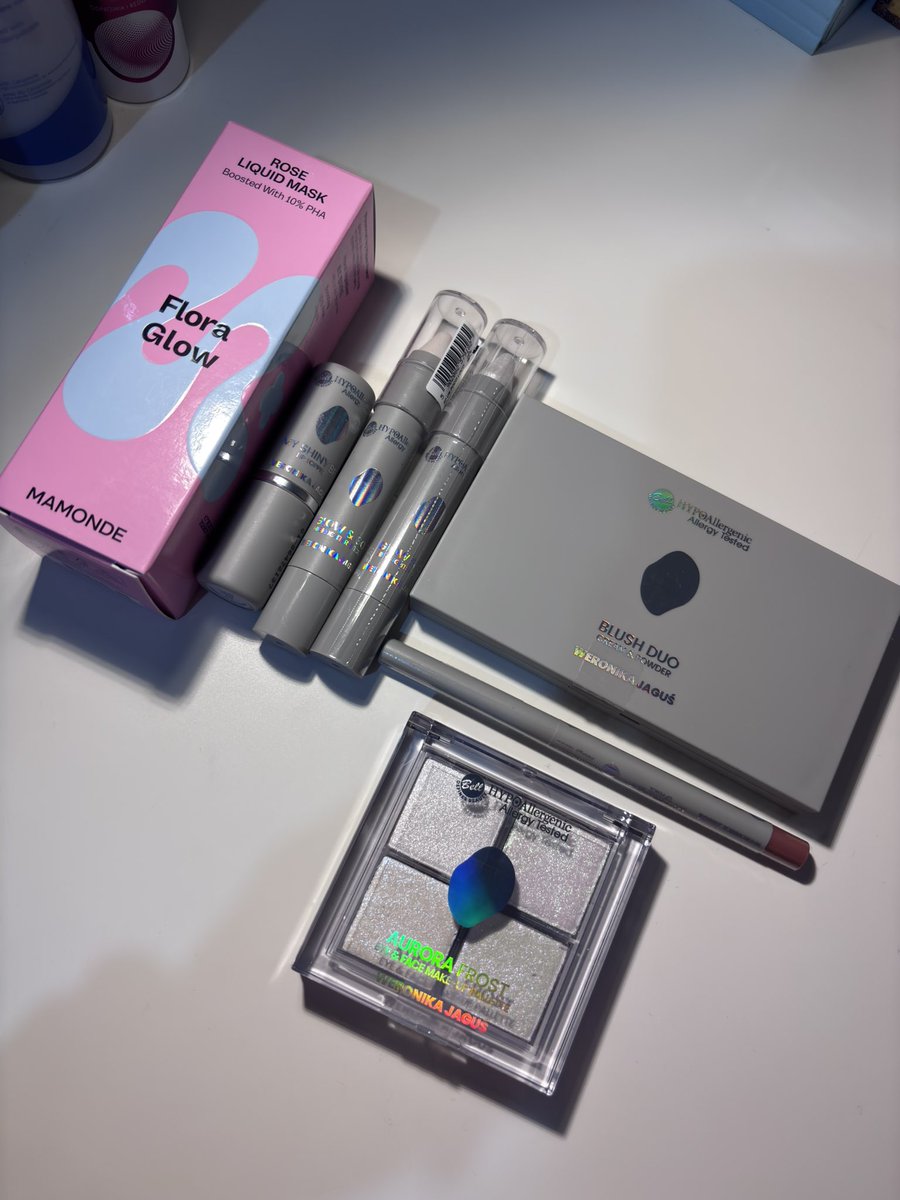 cyśka will see bts 🪭 tweet media