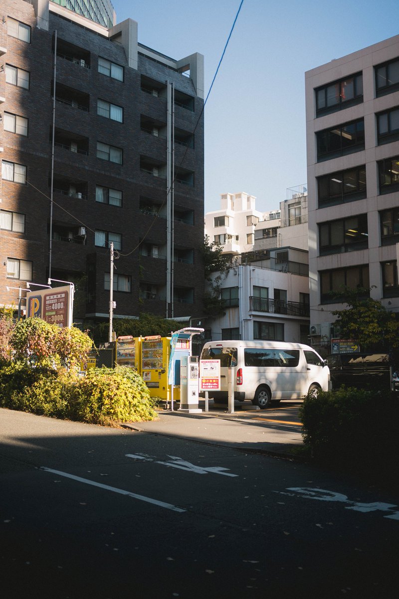 shotabonu's tweet photo. nikon zr https://t.co/J3sqqgiEew