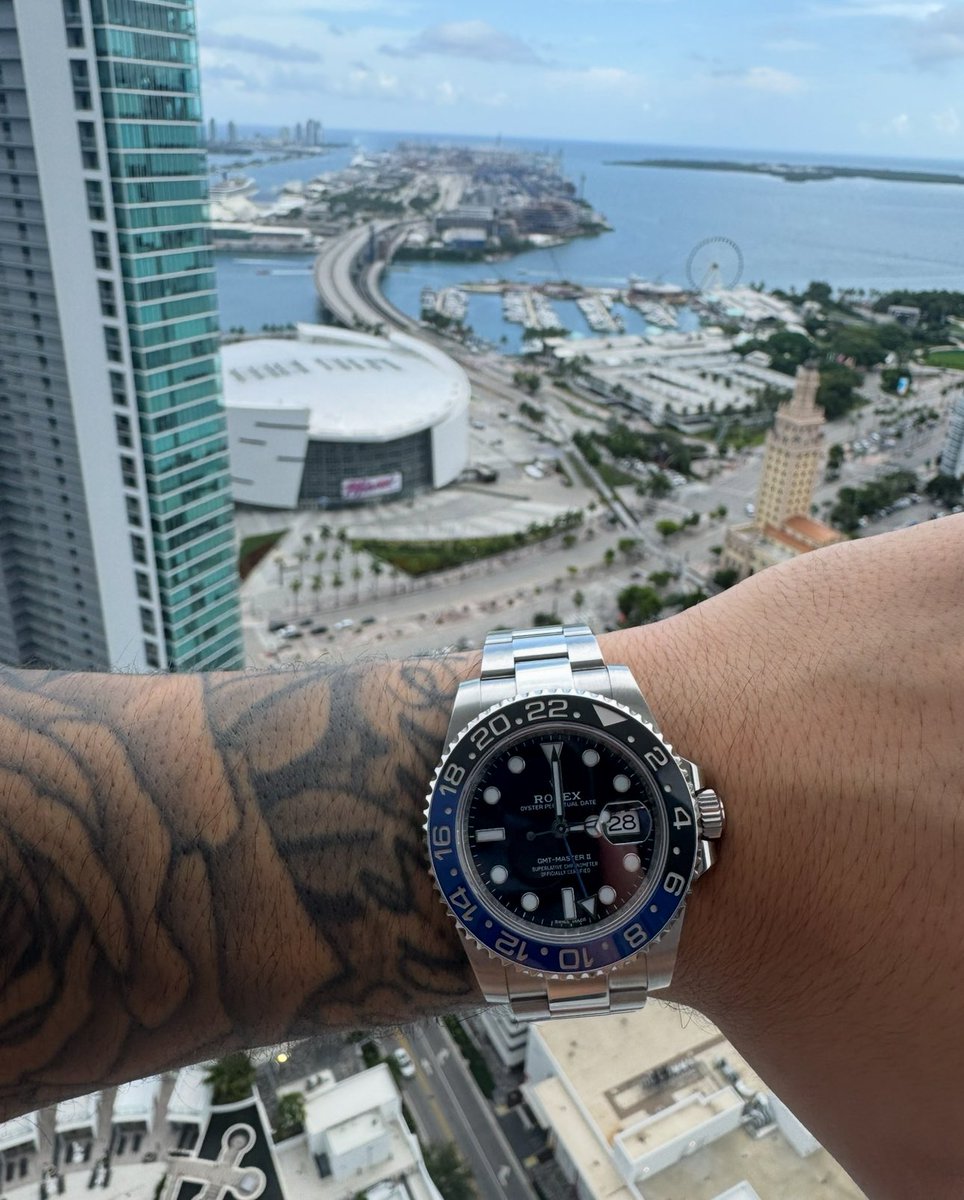 wulfcryptox's tweet image. GM to you 🫡