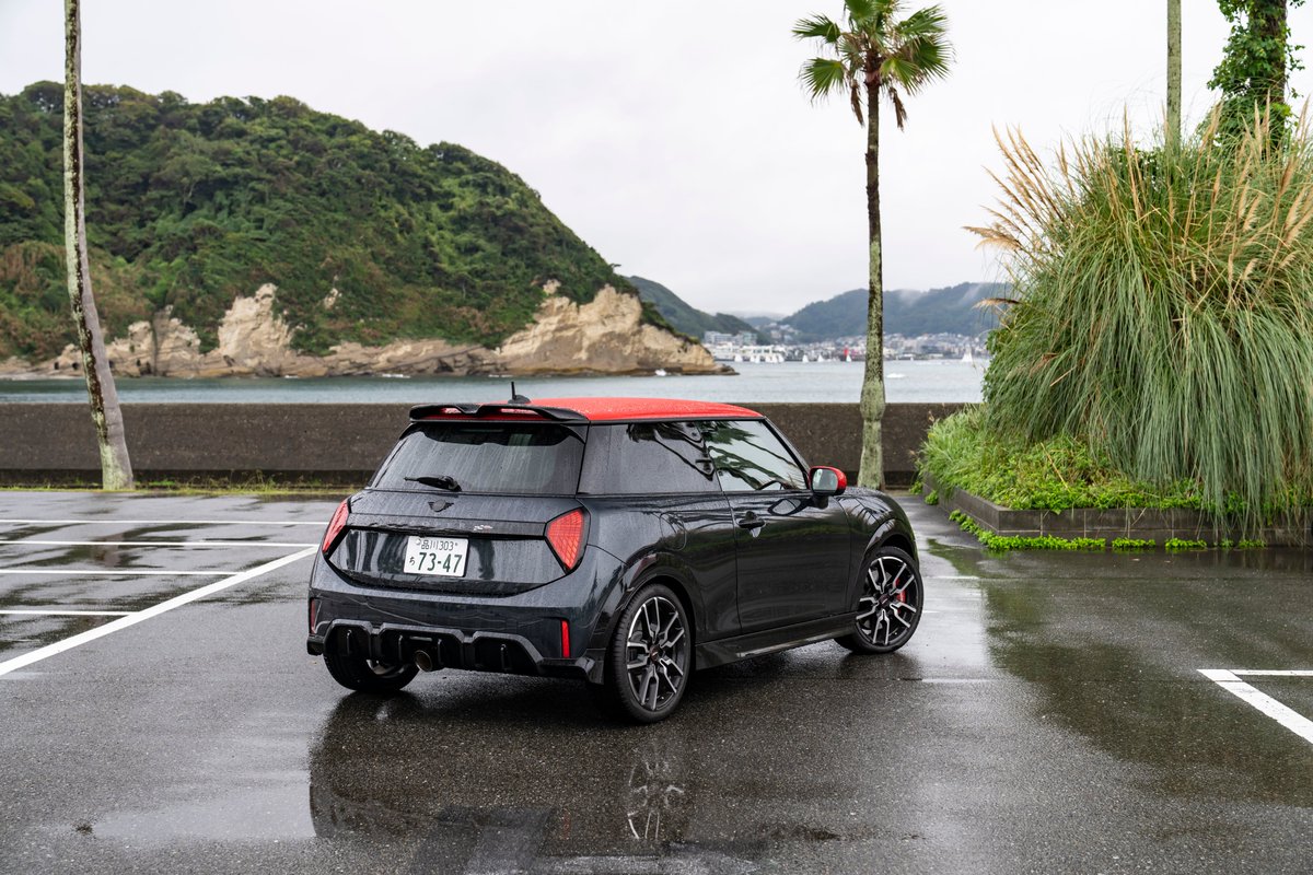 motoresapleno's tweet photo. El #MINIJohnCooperWorks en la carretera más sinuosa de #Japón. #motoresapleno #industria #MINI #JCW #MINIjcw
https://t.co/vxJlrTKrkm https://t.co/HBUzIW4eCV