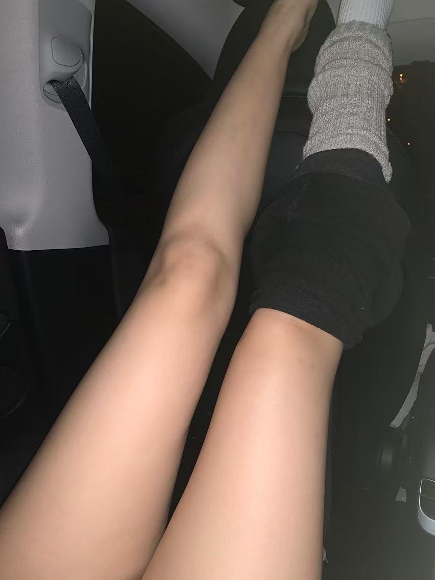 fei_peter90972's tweet photo. 去年这个时候和聊了很久的一个巢湖学院的女大在他家楼���车震了一夜，时间过得好快啊，一年过去了。 https://t.co/XFBNQOOXUC