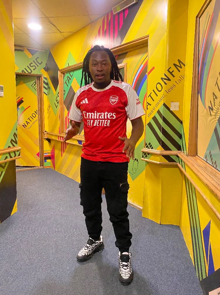 shatttabway's tweet image. Tulieni tukule Reggae kila Team itafikia Arsenal 😂😂😂
#TBTEdition 
#RockersNation 
#BeyondTheGame 
#Coachshatta