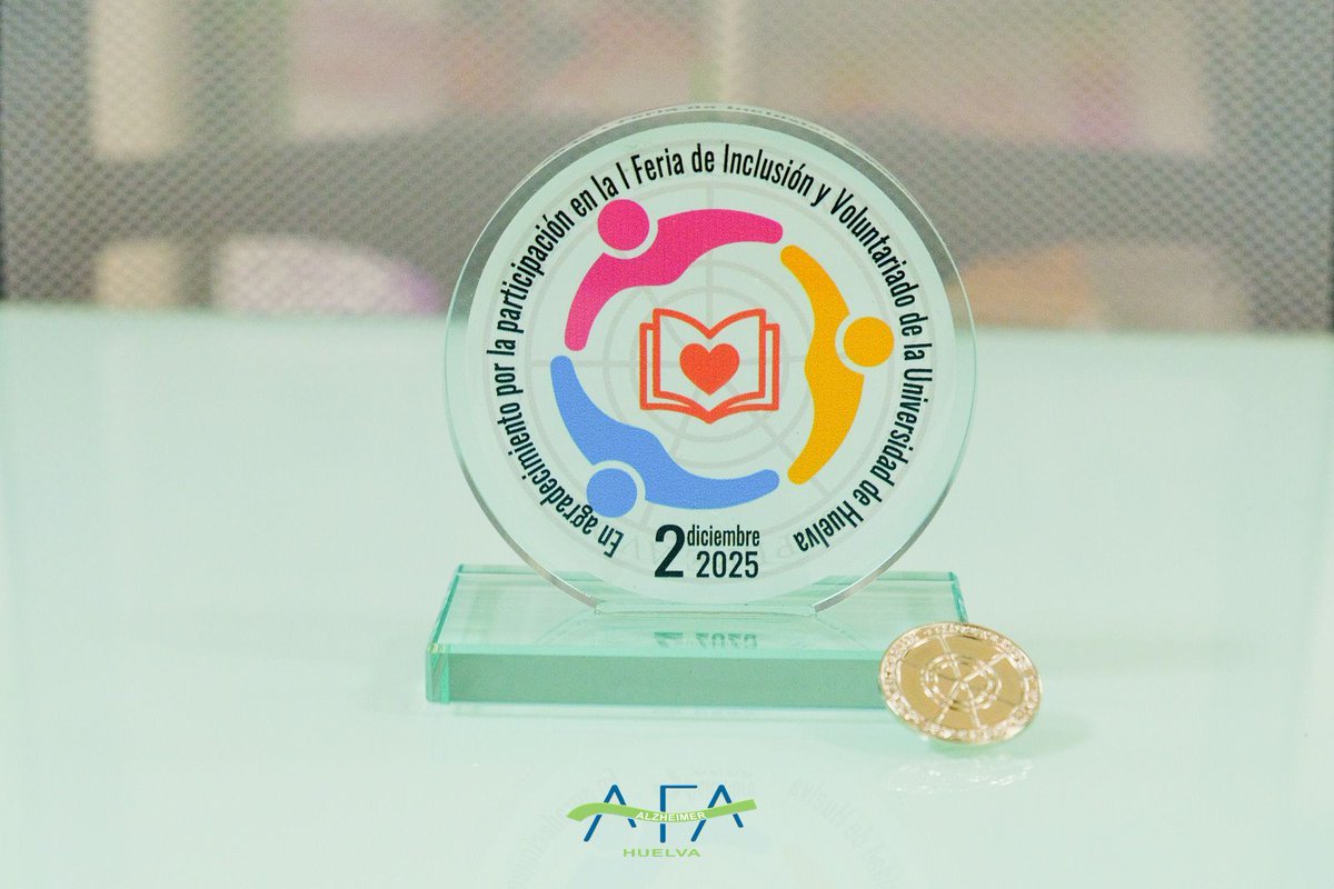 El martes día 2 de diciembre se celebró la 𝗜 𝗙𝗲𝗿𝗶𝗮 𝗱𝗲 𝗜𝗻𝗰𝗹𝘂𝘀𝗶𝗼́𝗻 𝘆 𝗩𝗼𝗹𝘂𝗻𝘁𝗮𝗿𝗶𝗮𝗱𝗼, feria a la que fuimos invitados junto a otras entidades y alumnado a participar en ella. 
Estamos muy agradecidas por la invitación y participación 🤗 
#AFAH #Alzheimer