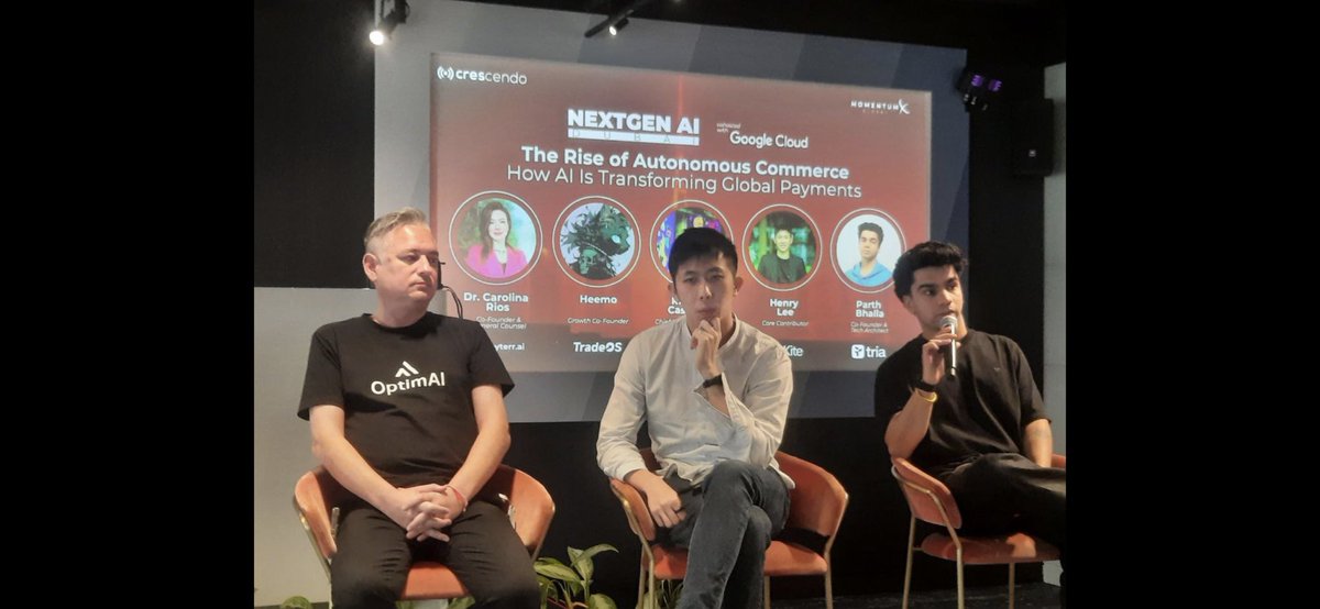 Henryleemr's tweet image. thank you @googlecloud for hosting @GoKiteAI to speak about the agentic economy and how it affects global liquidity

we are still in the early days and institutions will take time to adjust but we are already seeing a shadow war fought amongst commerce players like amazon and…