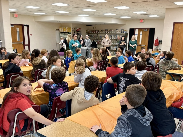 LocustCorner's tweet photo. 5th Grade Thanksgiving 🦃 https://t.co/SERr0x75a2
