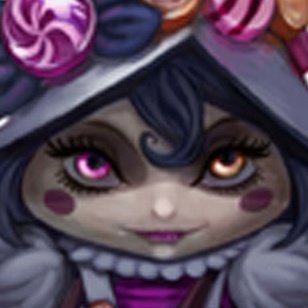 LuluAcervo's tweet photo. ❄️| Acredito firmemente que a Lulu Agridoce deveria ter sido uma skin de Halloween, não de Natal 

Olha só aquela yordle maluca! Eu a adoro 😈🍬 https://t.co/slYWE8OB1l