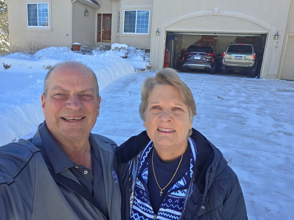 I did my duty as a husband! Shoveled the driveway so Betsy could do errands and visit her Mom and I could attend my lunch meeting appointment! 15 inches at our house up in the hills of Colorado Springs. Beautiful morning!
