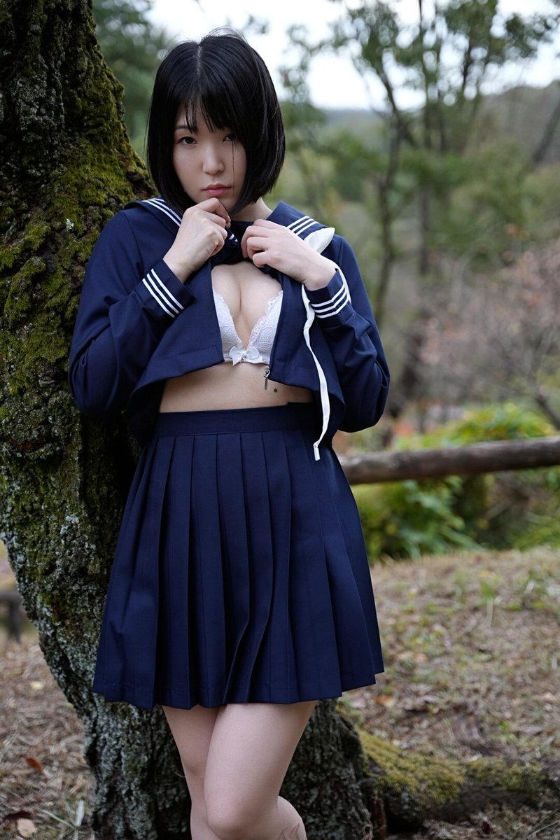 Yurina🍑さんのエロ画像、2025年12月05日06時59分13秒に投稿