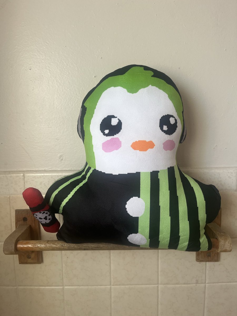 Pudgy Puppets Emperor tweet media