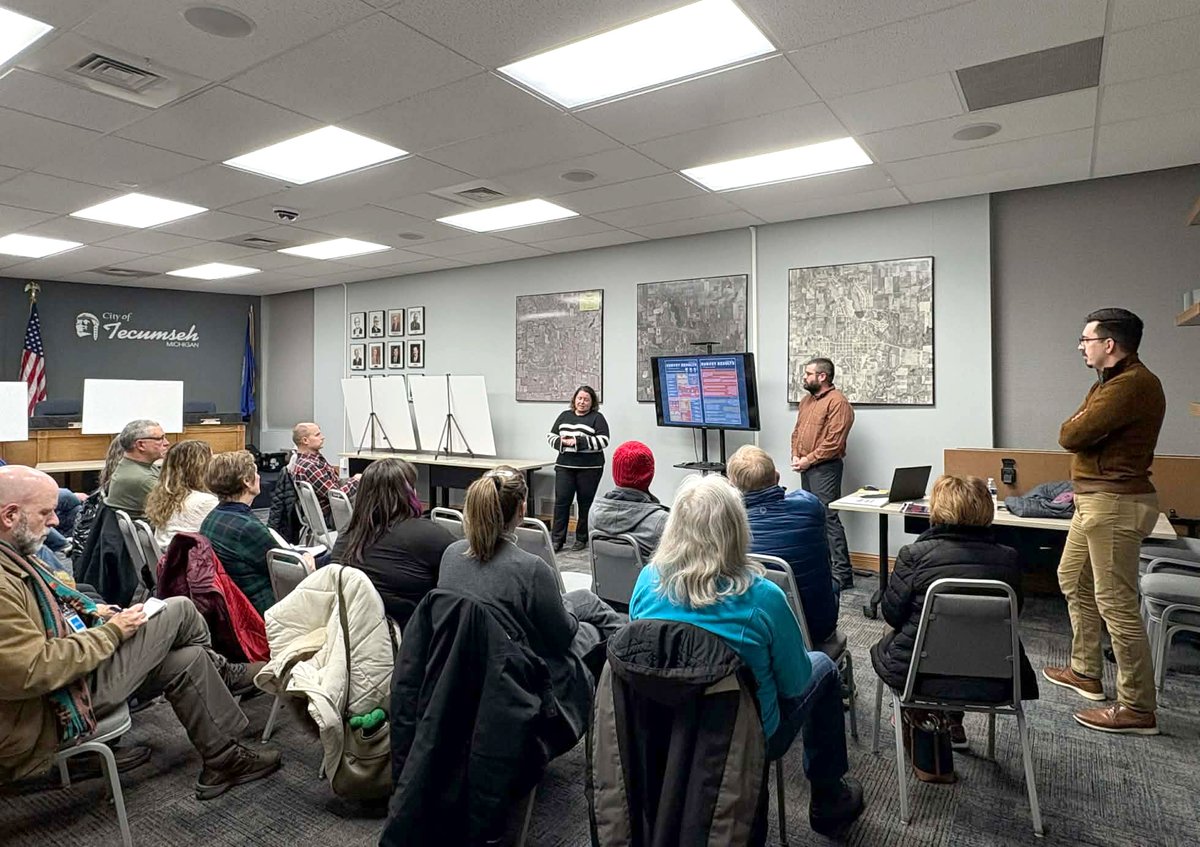 JPR1Source's tweet image. Huge thank you to everyone in #Tecumseh (MI) who came out last night to explore the emerging streetscape concepts! It was a pleasure meeting so many of you and hearing your ideas, questions, and hopes for the future of downtown. #JPRProjects