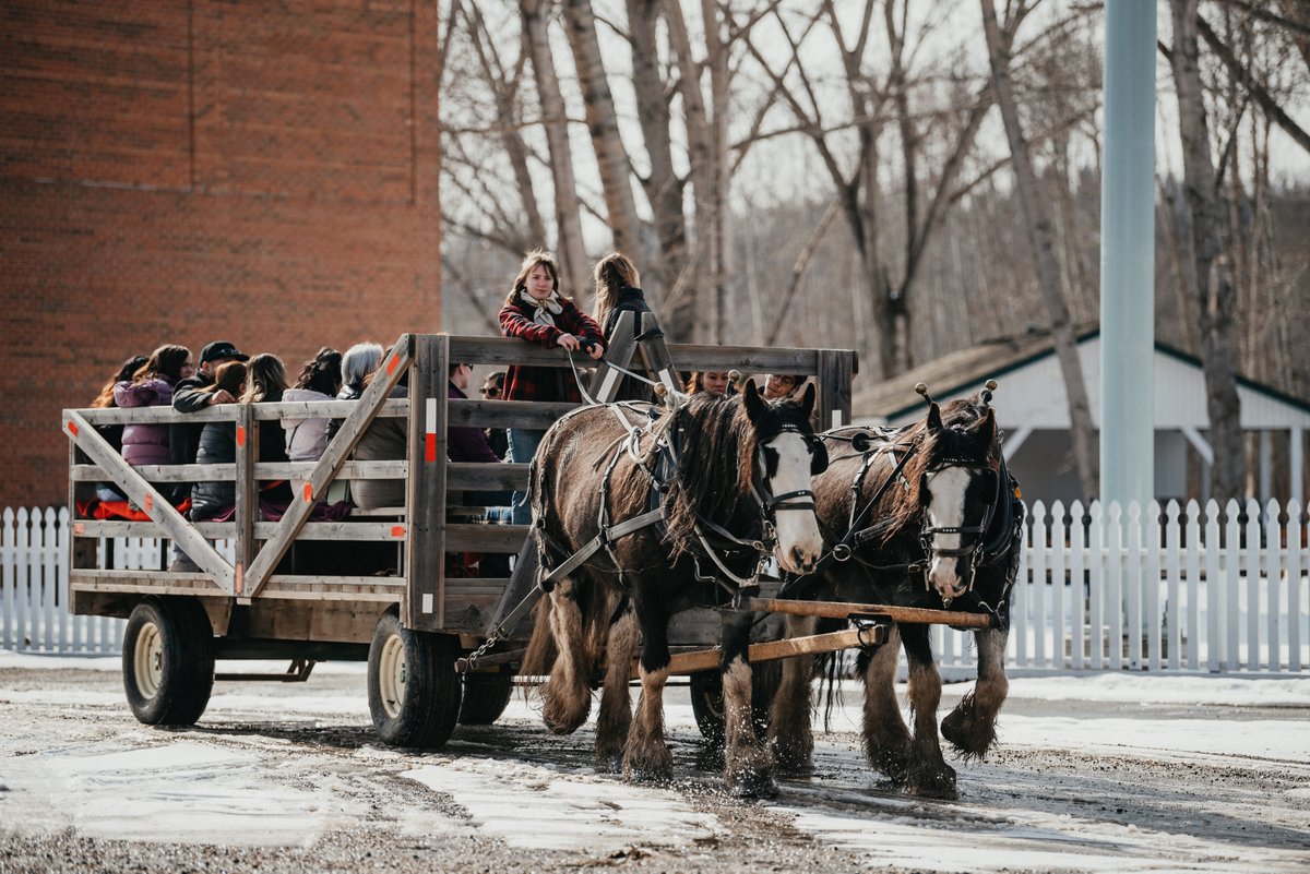 Fort Edmonton Park tweet media