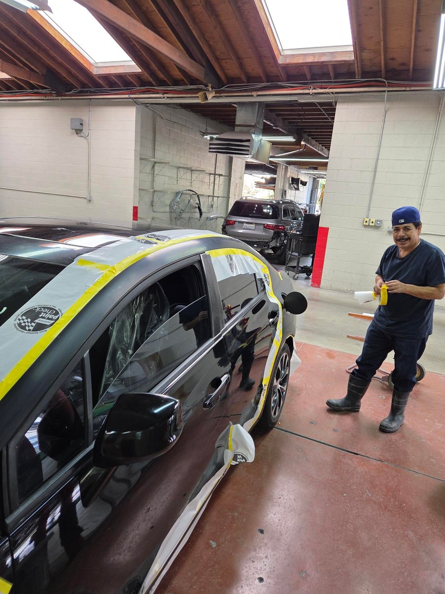 PrecisionAutoBo's tweet image. This Honda is getting ready for paint. #ppg #honda #civic #autobody #since1960 #autobodyrepair #collision #collisionrepair #precisionautobody #certifiedrepairshop #carrepair #cars #carsofinstagram #automotive #photooftheday