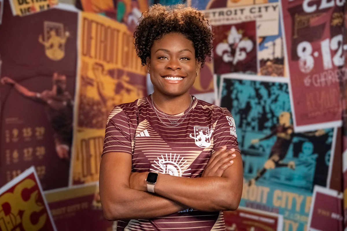 DetroitCityFC's tweet photo. Our girls are back! We kick off at home on January 3rd against FC Berlin at the Detroit City Fieldhouse. 

Tickets are now on sale! Every game sells out so grab yours now!
https://t.co/iwzahWai30 https://t.co/sF8ogwK3qf