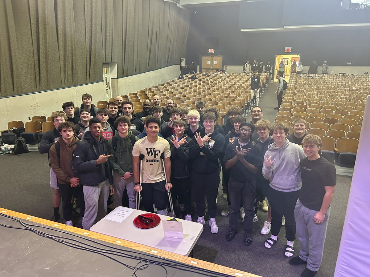 Riverside Football tweet media