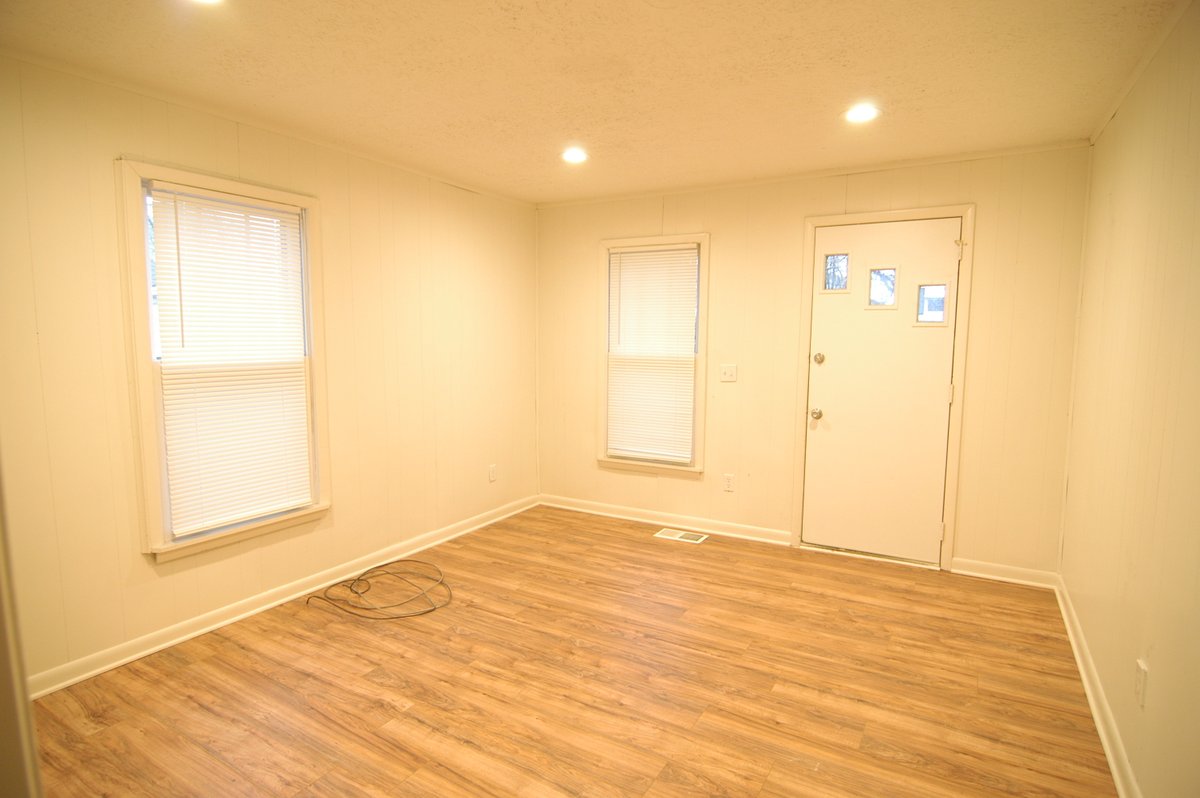 RENEW Real Estate Services tweet media