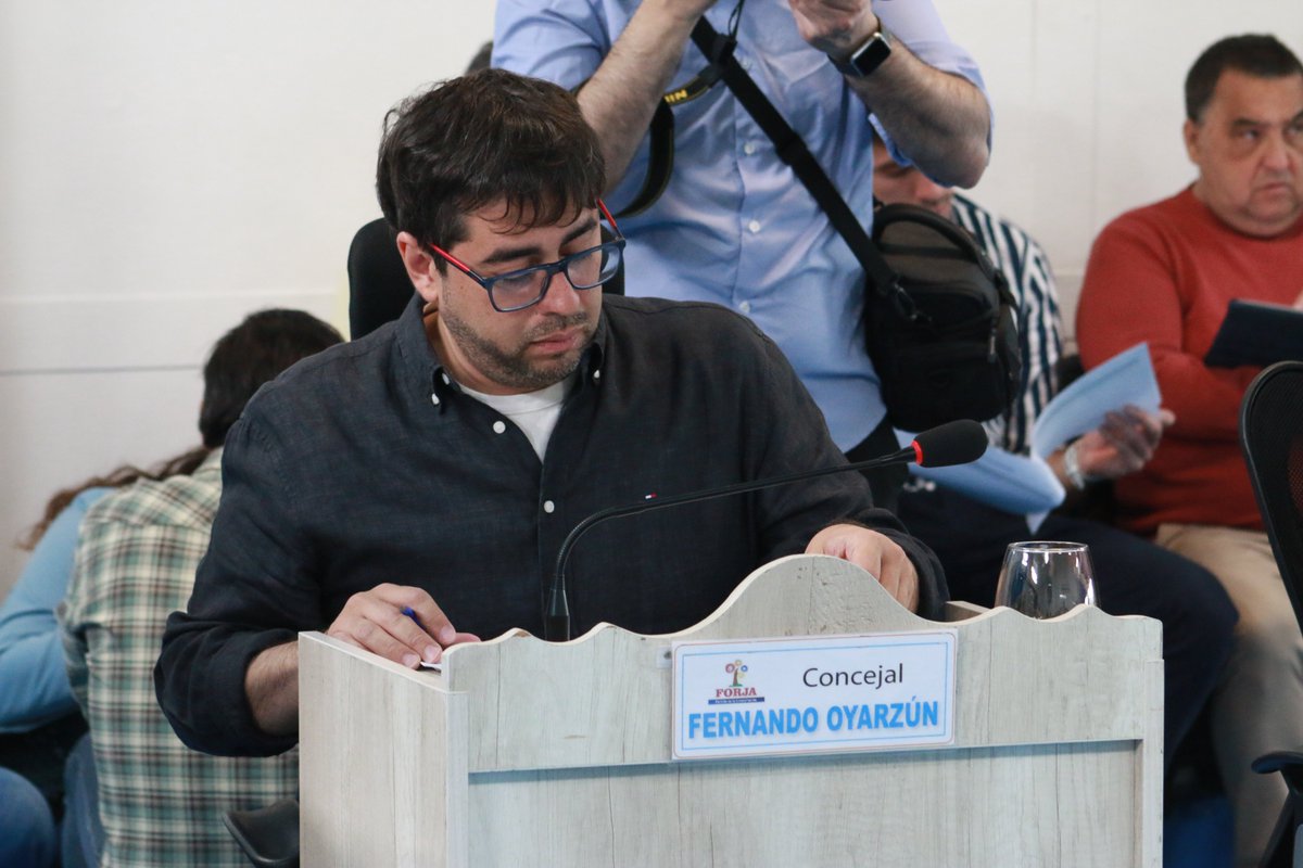 𝟖° 𝐒𝐄𝐒𝐈𝐎𝐍 𝐎𝐑𝐃𝐈𝐍𝐀𝐑𝐈𝐀 𝐃𝐄𝐋 𝐂𝐎𝐍𝐂𝐄𝐉𝐎 𝐃𝐄𝐋𝐈𝐁𝐄𝐑𝐀𝐍𝐓𝐄

Presenté proyectos para mejorar la infraestructura urbana, reforzar el cumplimiento de ordenanzas y poner en valor nuestros espacios públicos.