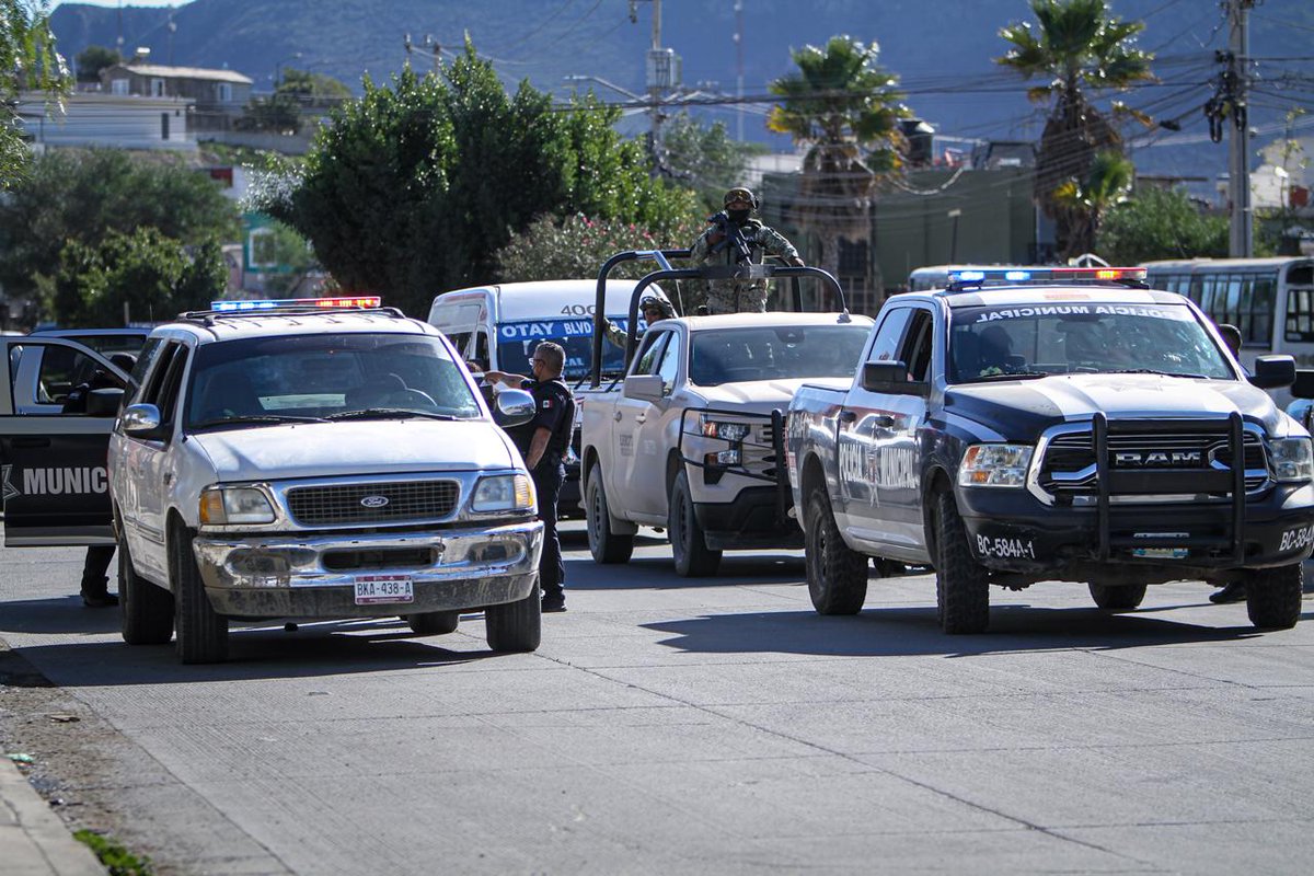 JOVEN DE 22 AÑOS ES ATACADO A BALAZOS EN EL FRACCIONAMIENTO NATURA
Otro ataque armado más en Tijuana donde la víctima fue un joven de tan solo 22 años. La agresión se registró este jueves en el fraccionamiento Natura.