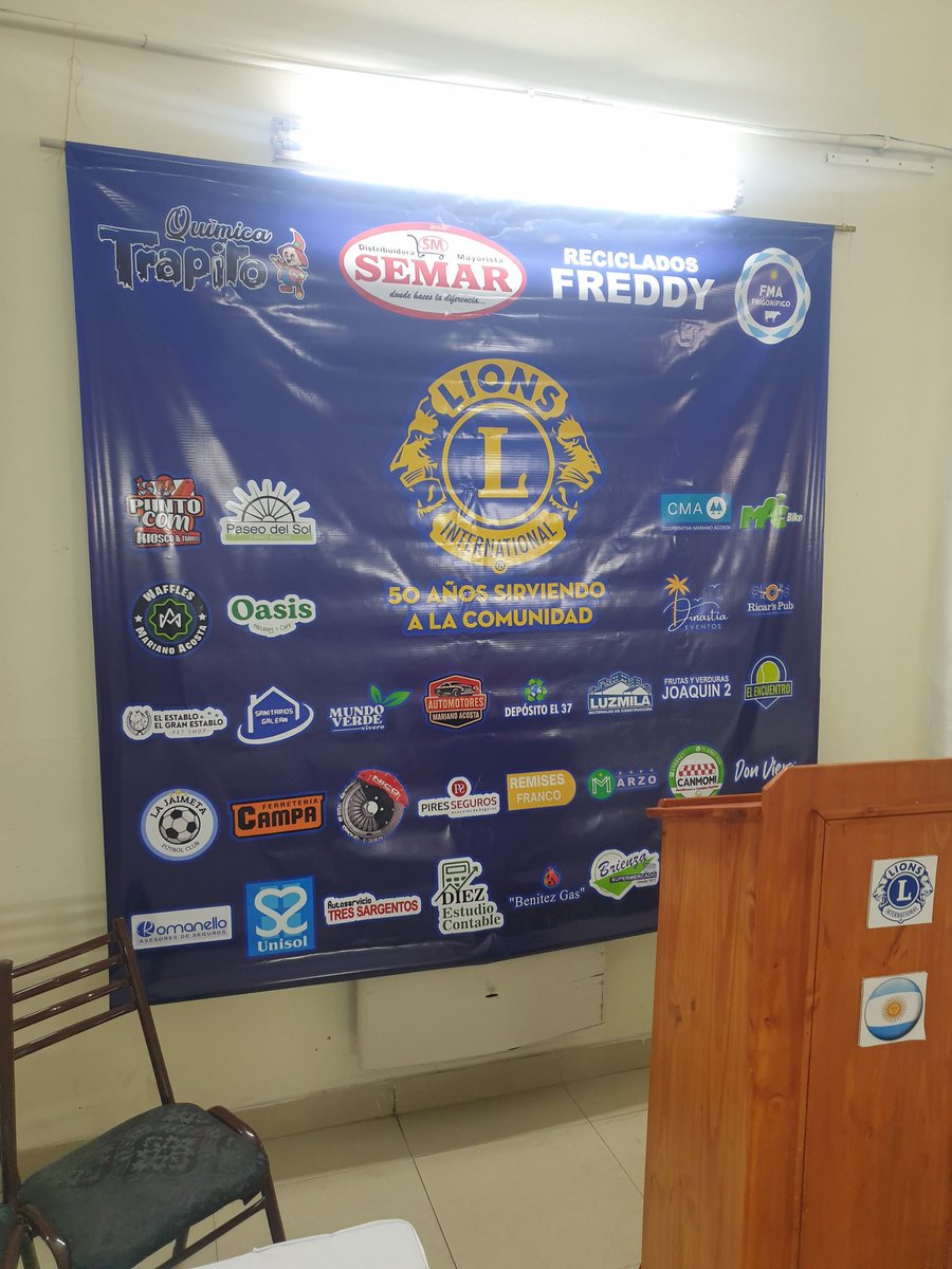emleca_elc's tweet photo. Gracias Club de Leones Mariano Acosta lona 2x2 con los sponsor https://t.co/awAHgFGqDH