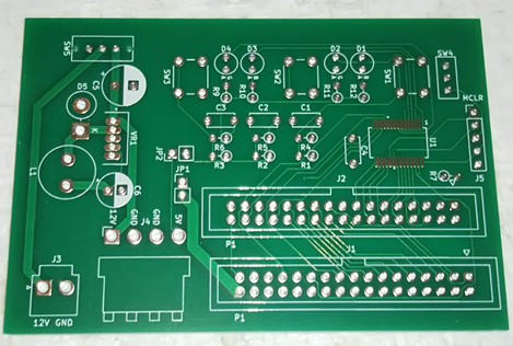 次はこれ
少し配置を変更し、5V電源と他の回路との間にジャンパを設置して電源を遮断できるようにしてみた