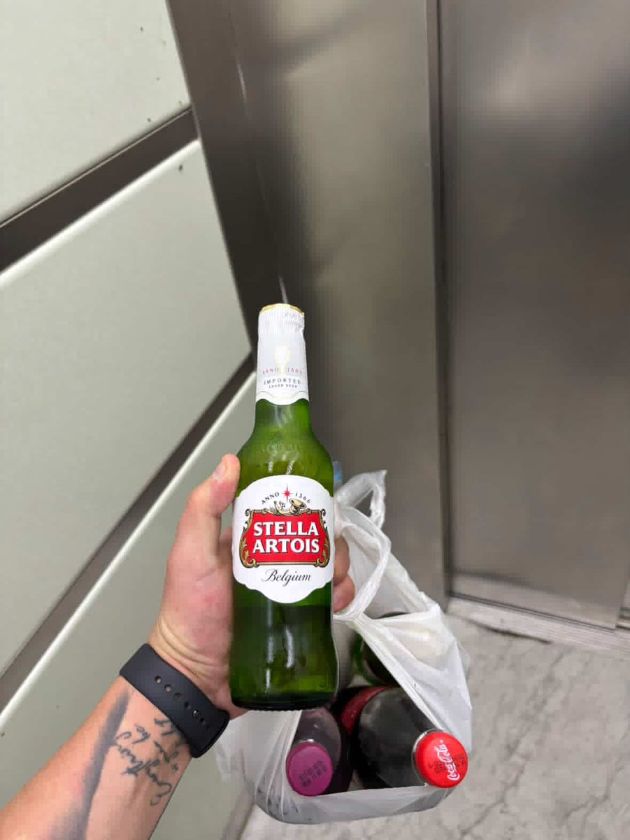 Biz zaten bardaksız içeriz.