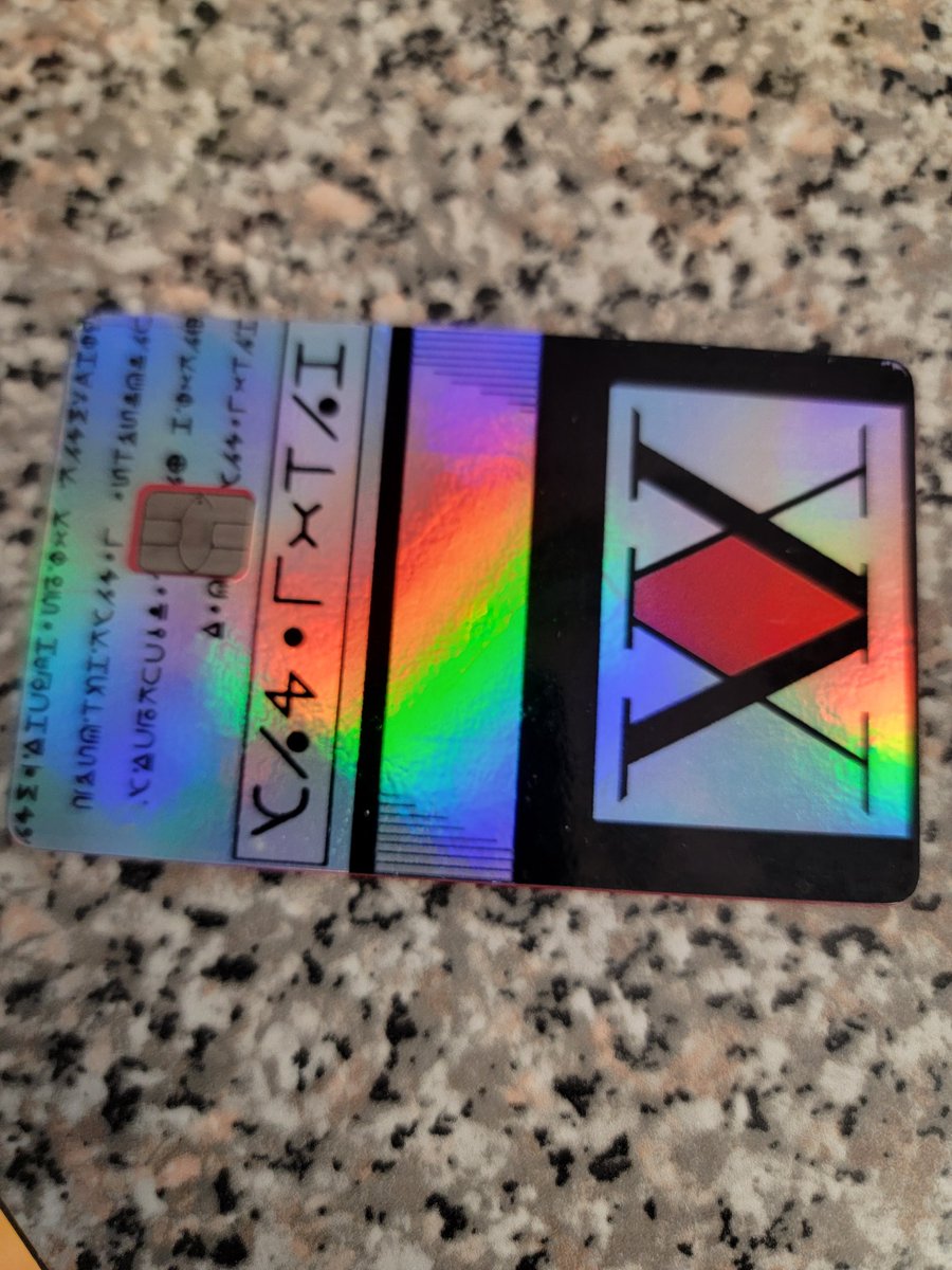 SaductiveSadiq's tweet image. Bruh I was buying some food and the guy at the counter was like "wait... Which bank is that from?" The Hunter Association doesn't give this out to just anyone