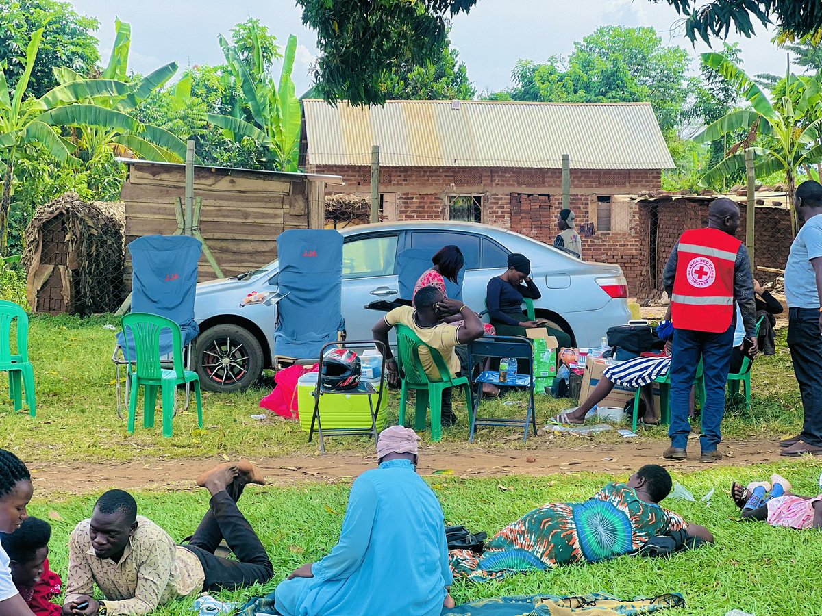 Iganga University Students and Youth Association tweet media